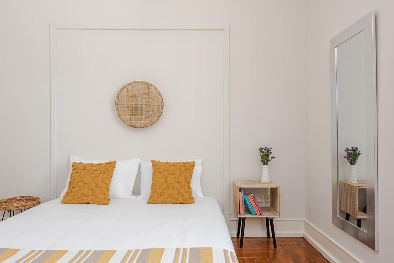 The Local Guest House Lisbon Exterior photo